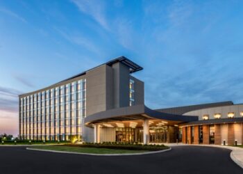 Wyomissing-based PENN Entertainment Inc. marked the opening Thursday, June 11 of its new hotel tower at Hollywood Casino Columbus. The 150,000 square-foot tower features 203 rooms. (Courtesy Penn Entertainment Inc.)
