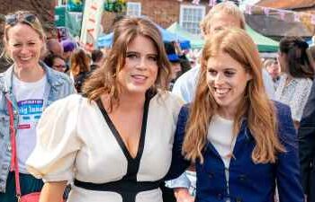 Eugenie-and-Beatrice-GettyImages-1252942064