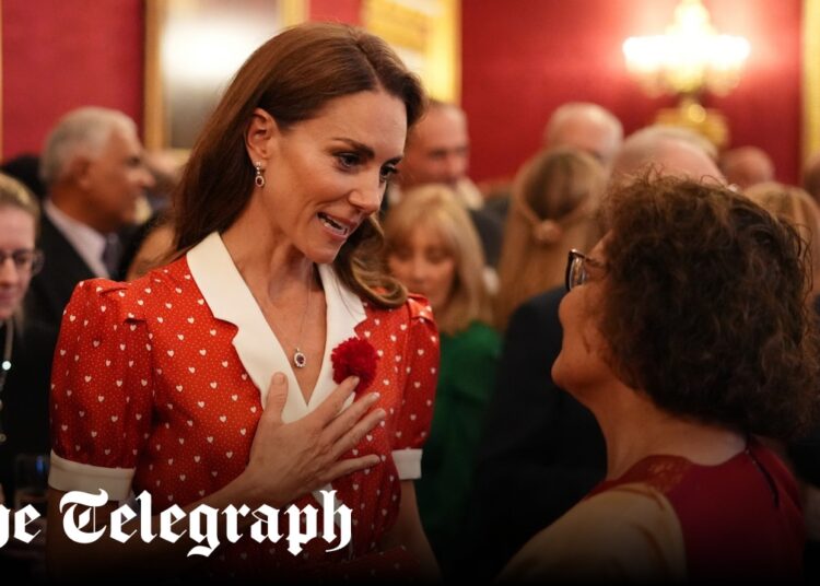 Princess of Wales makes last minute appearance for cancer charity