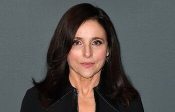 Julia Louis-Dreyfus Recalls ‘Devastating’ Pregnancy Loss When She Was 28
