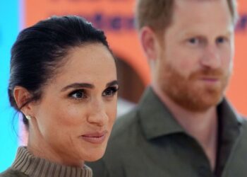 Royal Family LIVE: Harry and Meghan 'furious at major double standard' | Royal | News