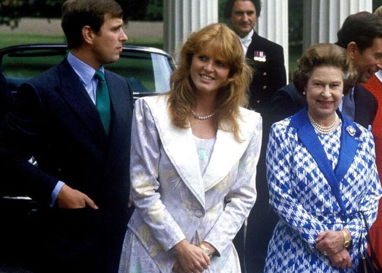 Royal Family LIVE: Sarah Ferguson's divorce demand that 'stunned' Queen | Royal | News