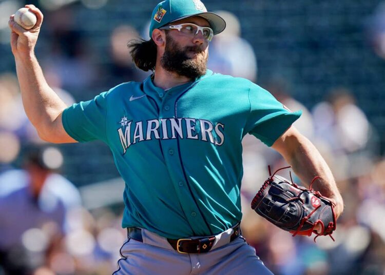 Royals Add Rotation Depth in Trade with Mariners
