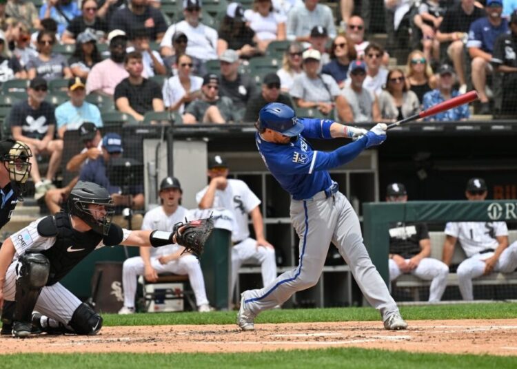 Royals avoid sweep as bullpen holds off White Sox - Field Level Media - Professional sports content solutions