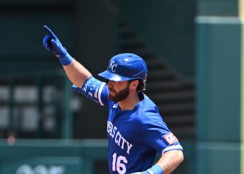 Royals blast their way to victory in DC