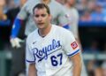 Royals lose a wild one to the Rangers