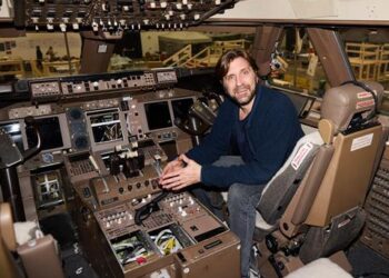 Ruben_Östlund_Director_THE_ENTERTAINMENT_SYSTEM_IS_DOWN_Photo_Credit_SINA_ÖSTLUND