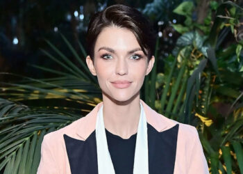 Ruby Rose breaks multiple ribs after falling into her pool: 'Straight to hospital'