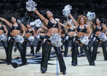 San Antonio Spurs to bring back Silver Dancers 8 years after absence
