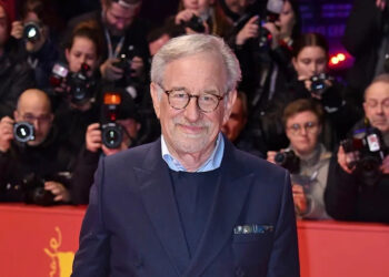 Director Steven Spielberg attends the "The Fabelmans" premiere