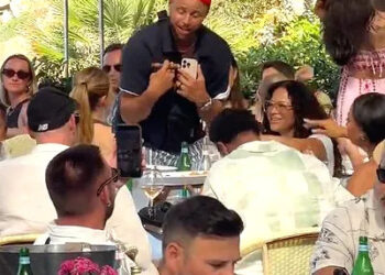 Steph Curry went viral rapping Jay-Z in Cannes as the Warriors star enjoys a French Riviera offseason getaway. X/@TheDunkCentral