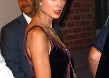 Taylor Swift leaving dinner at The Eighty SixCredit: T.JACKSON / BACKGRID