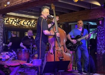The Cove Continues Its Tradition of Unique Entertainment with The Slippery Chickens  – The Warwick Valley Dispatch