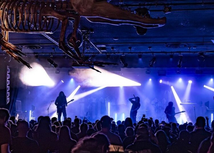A photo from a show with VOWWS, Escape the Fate, and Lacuna Coil at The Crocodile in April 2026. (Image: Caroline Anne Photography)
