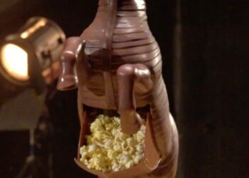 A Trojan horse-shaped popcorn bucket.