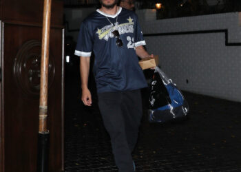 The celebrity attendance during last night's World Series game in LA brought with it a little gossip