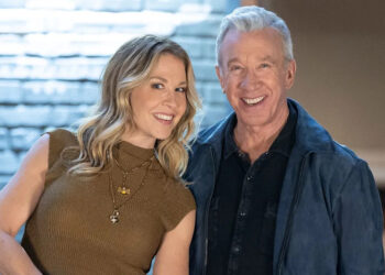 Jenna Elfman and Tim Allen on 'Shifting Gears'Credit: Disney/Raymond Liu
