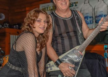 Tim Marshal Curtis, a real rock guitarist in Key West | Entertainment