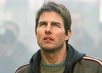 Tom Cruise’s Steven Spielberg Popcorn Bucket Is Better Than Disclosure Day’s Official Vessel