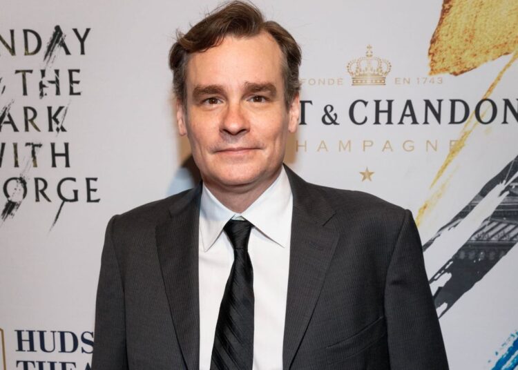 Tony winner Robert Sean Leonard in ‘Celebrity Autobiography’
