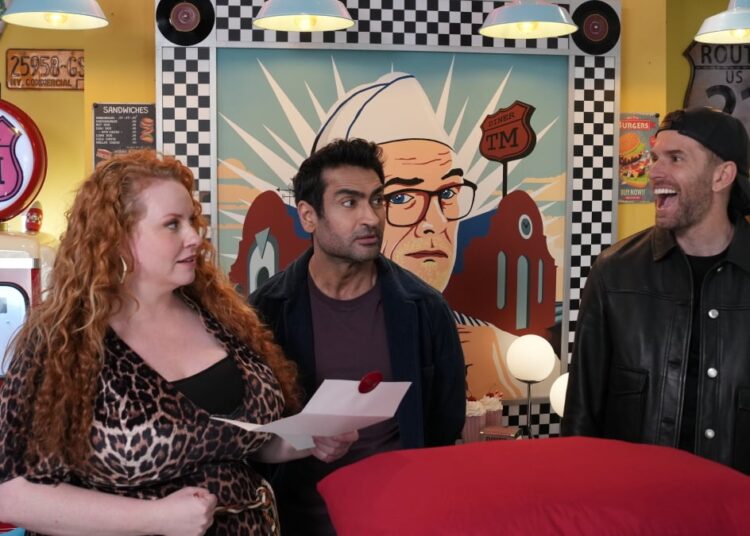 Watch: 'Taskmaster' season finale challenge, 'the greatest pillow fight of all time'
