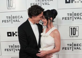 Where does Katy Perry and Justin Trudeau's latest date rank on the celebrity scale of second-hand embarrassing public displays?