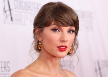 Why Was Taylor Swift Got Booed Ahead of Her Wedding