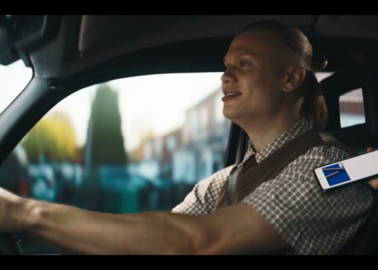 Everything is a tap in with Visa - YouTube
