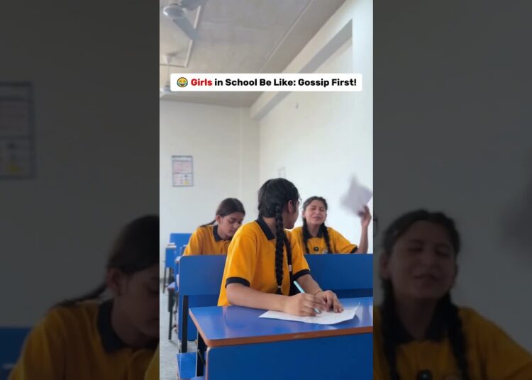 Tag your friends jo har school gossip se update rehte hain. 👀💬#SchoolLife #Gossip #SchoolGirls