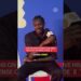 TOBI SHOWS LOVE TO CANADIAN ARTISTS