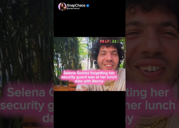 Selena’s Hilarious Lunch Date Moment 😭#selenagomez #bennyblanco #celebrity #shorts #viral