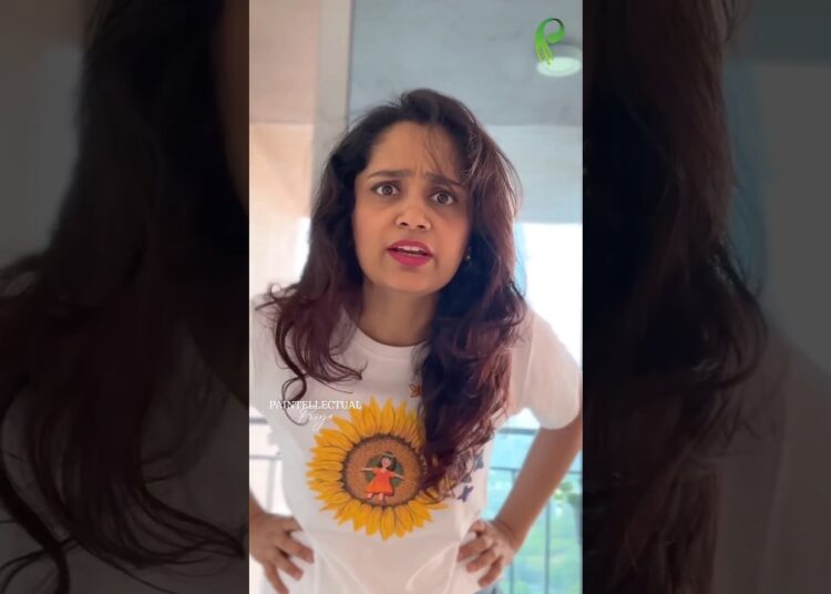 2 Crazy Stationery for Artist 🎨#shorts #craft #artandcraft #popular #diy  @PaintellectualPriyA