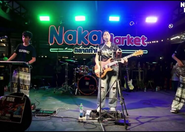 Zombie – The Cranberries (LiveCover By Nene Royal with OZoneBand at NakaMarket Phuket Thailand