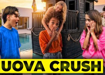 GOSSIP: CREO UNA CASA DEI PIRATI IN MEZZO ALLA PISCINA PER PROTEGGERE LA MIA NUOVA CRUSH SEGRETA