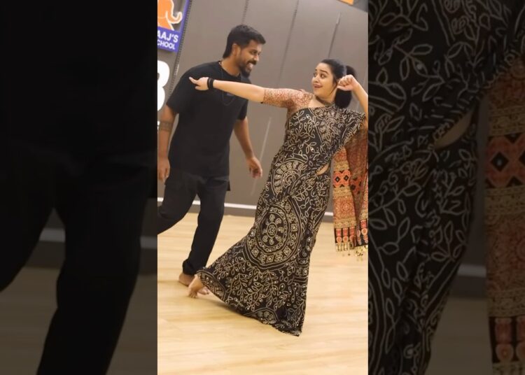 ✅9344490769✅✨Adhu Epdinga‼️⁉️#saree ##celebrity #ajraksaree #ytshorts #gajjisilk