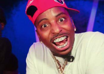 FunnyMike- I Hate Super Senior (Official Music Video) Streamer U Diss