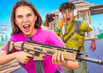 We Played FORTNITE As A Family… | Royalty Gaming