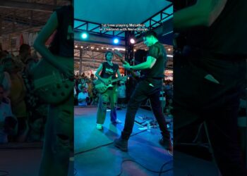 Nene Royal plays Metallica with Alex MayBe 🎸
