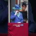 Did you catch the Queen’s face #actor #entertainment #celebrity