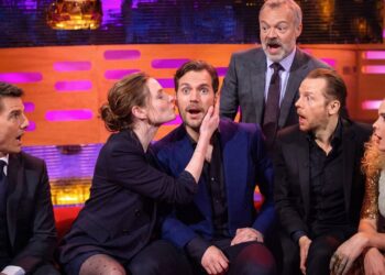 Henry Cavill and Other Celebrities Finally Meet Their Celeb Crush