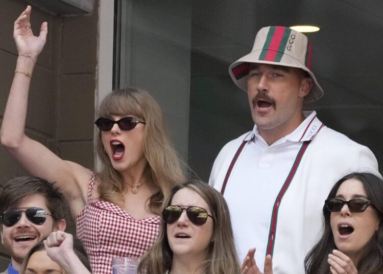 50 Fantasy Football Celebrity and Entertainment Team Names