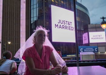 A lost AirPod, AI fakes and the secret garden: How fans experienced Taylor Swift’s private wedding