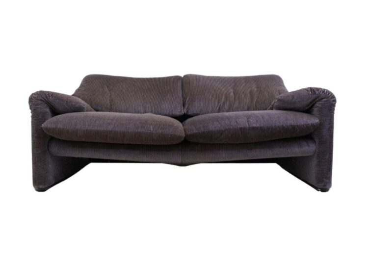 Vico Magistretti &ndash; Maralunga Sofa &ndash; Cassina