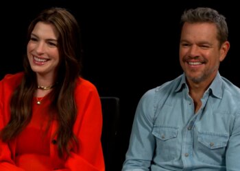 Anne Hathaway talks 'Princess Diaries 3' movie update