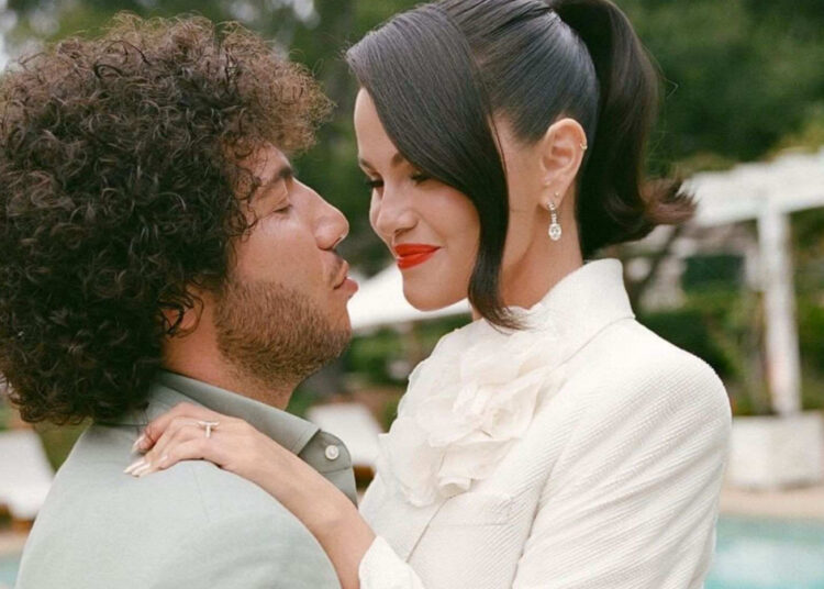 Benny Blanco unveils a key detail about his relationship with Selena Gomez: "Screw it."