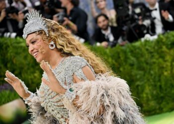 Beyoncé Leads New Music Friday Guide