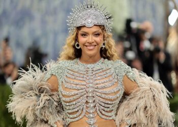Beyoncé marks Independence Day by gifting steamy new song 'Morning Dew (Donk)' to fans