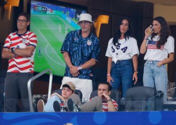 Brad Pitt and Collin Farrel at the match between Turkiye and the USA in June 2026.
