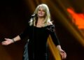 Catherine Zeta-Jones, Rod Stewart, Bryan Adams and more mourn the death of Bonnie Tyler