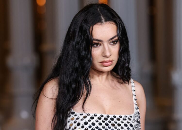 Charli XCX Unveils New Songs During Intimate Brooklyn Pop-Up Performance | 97 Seven Country WGLR - The Tri-States Best Variety of Country